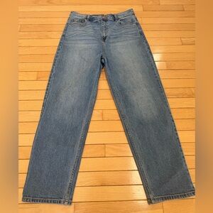 CELLO High waisted relaxed, straight leg fit denim jeans size juniors 15. EUC